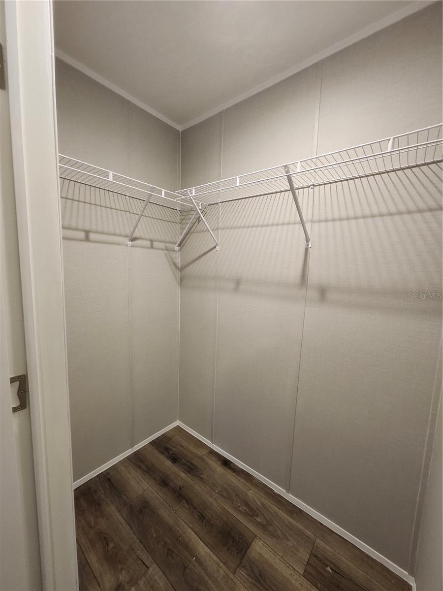 Listing photo id 14 for 4195 Spaniel Trail