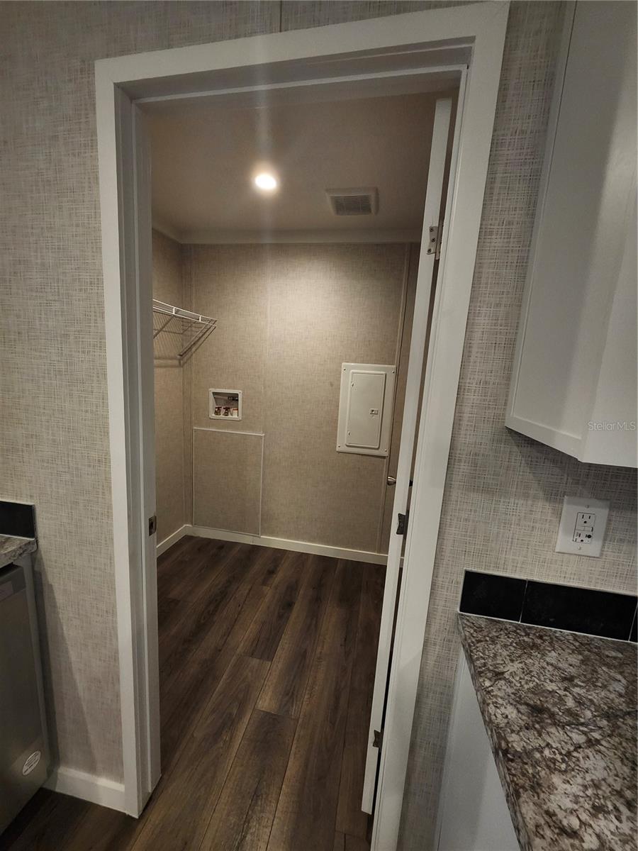 Listing photo id 20 for 4195 Spaniel Trail