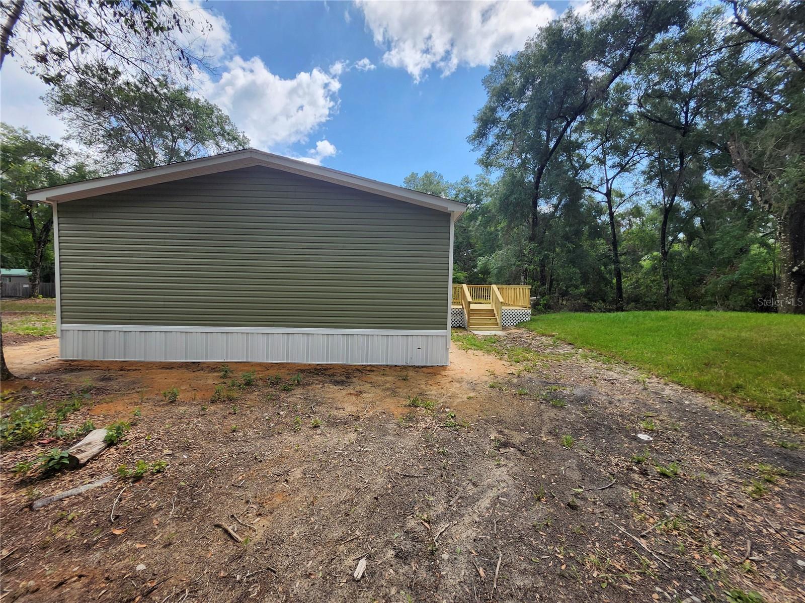 Listing photo id 25 for 4195 Spaniel Trail