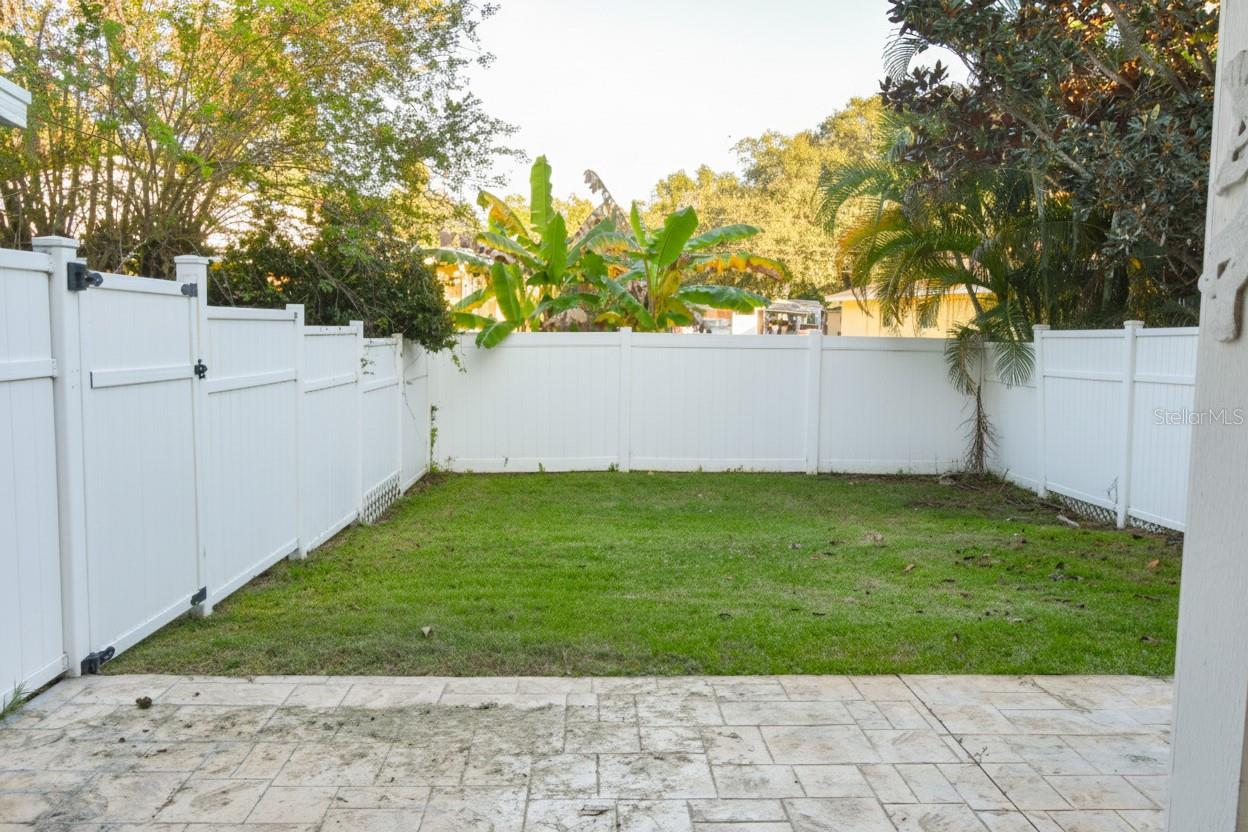 Image 35 of 38 For 930 Woodbridge Ct