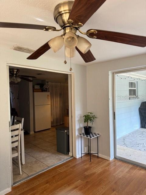 Image 19 of 40 For 7222 Coventry Drive