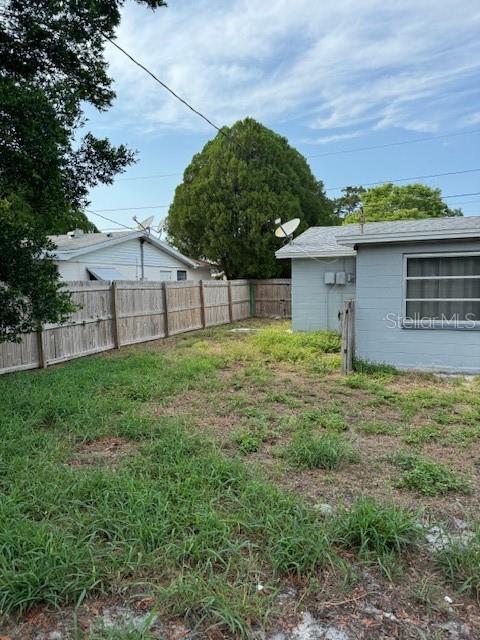 Image 35 of 40 For 7222 Coventry Drive