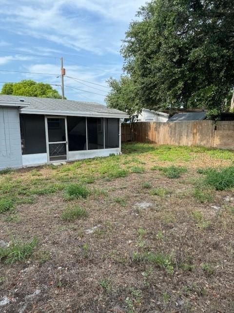 Image 36 of 40 For 7222 Coventry Drive