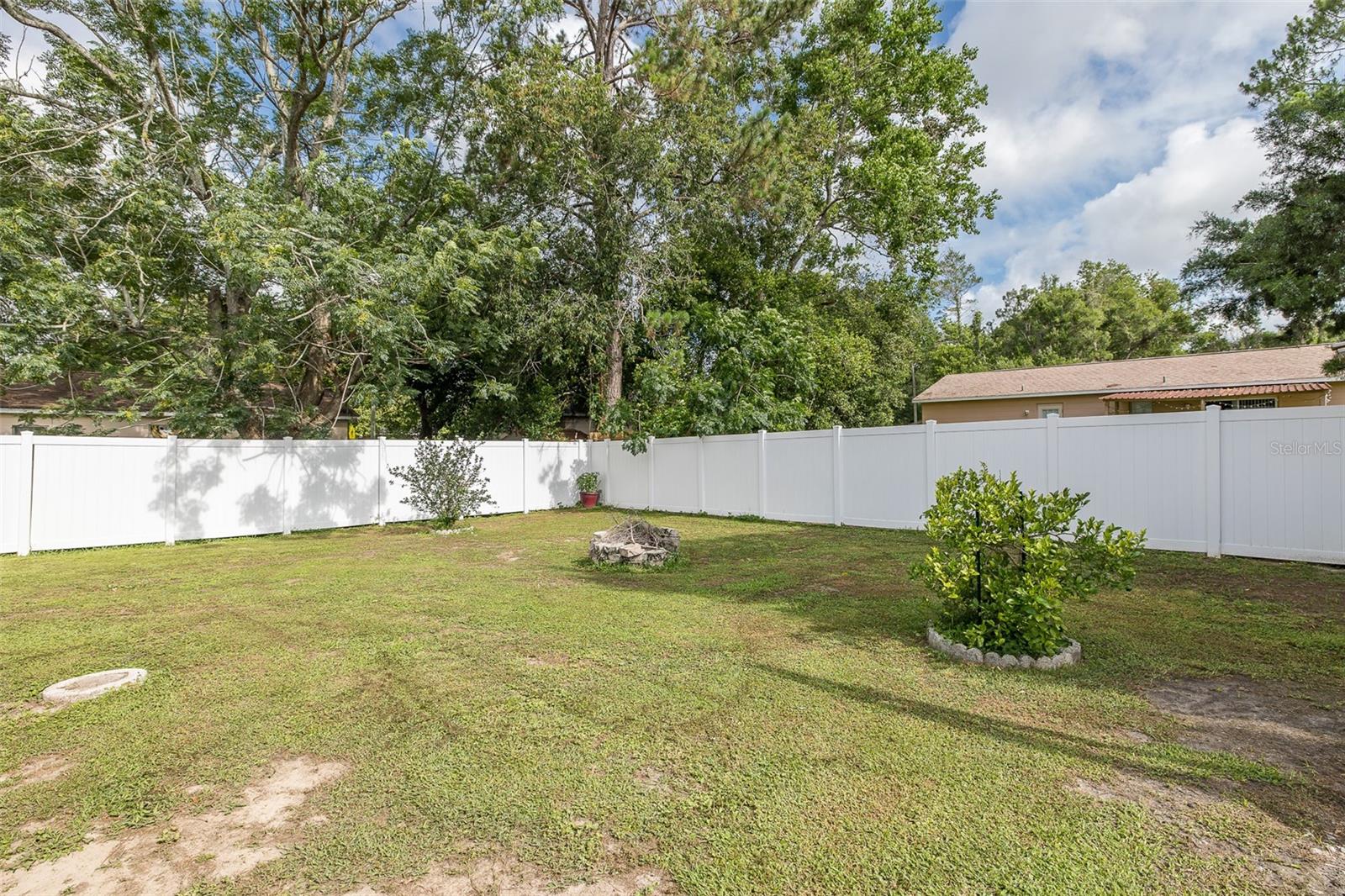 Image 34 of 36 For 27263 Warner Avenue