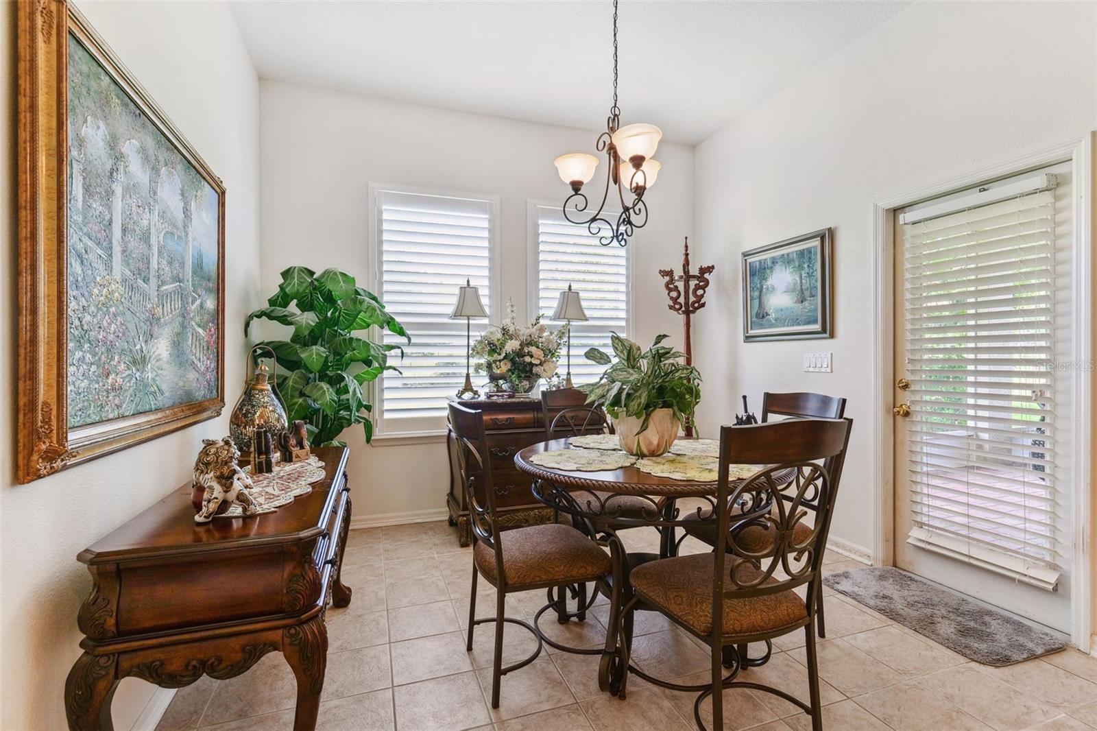 Listing photo id 24 for 19531 Mossy Oak Court