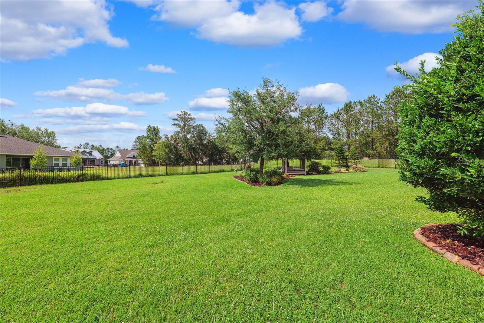 Listing photo id 34 for 19531 Mossy Oak Court