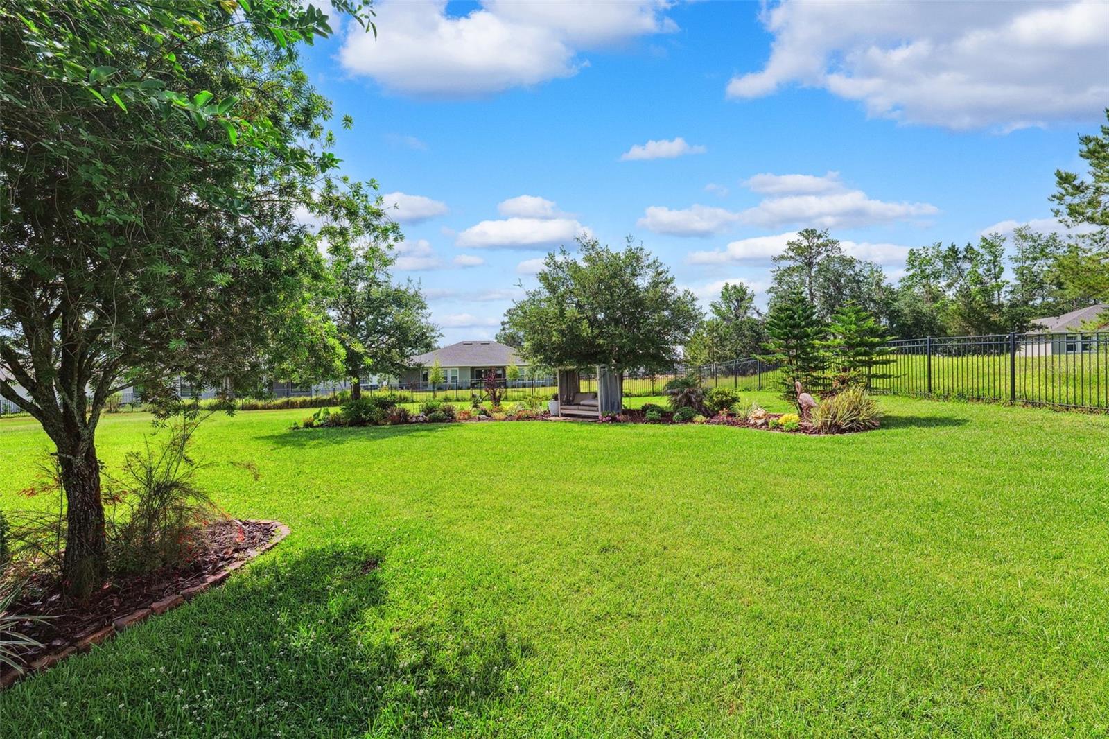 Listing photo id 36 for 19531 Mossy Oak Court