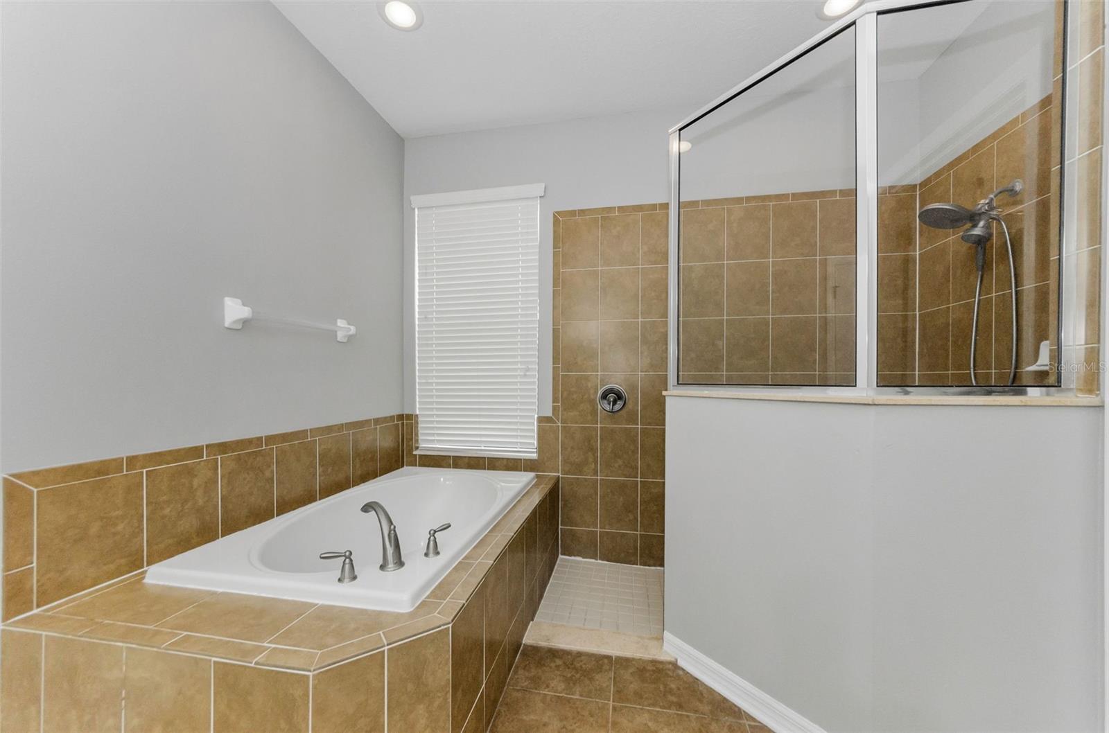 Image 11 of 52 For 1236 Ketzal Drive
