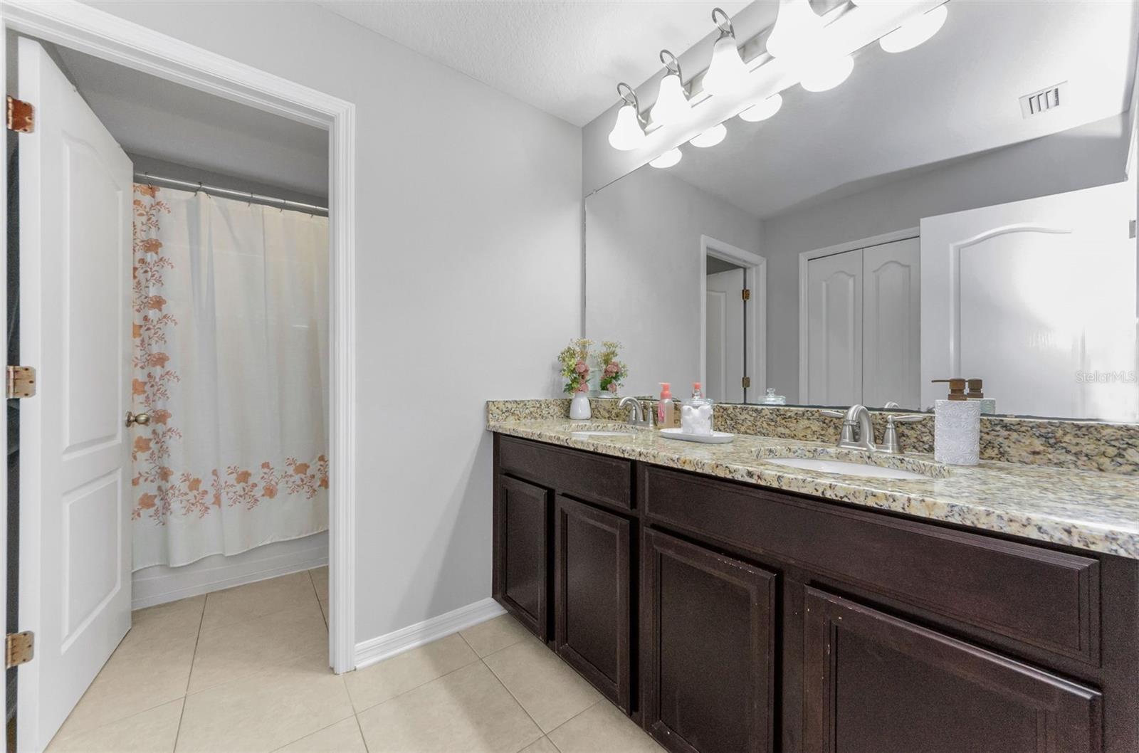 Image 16 of 52 For 1236 Ketzal Drive