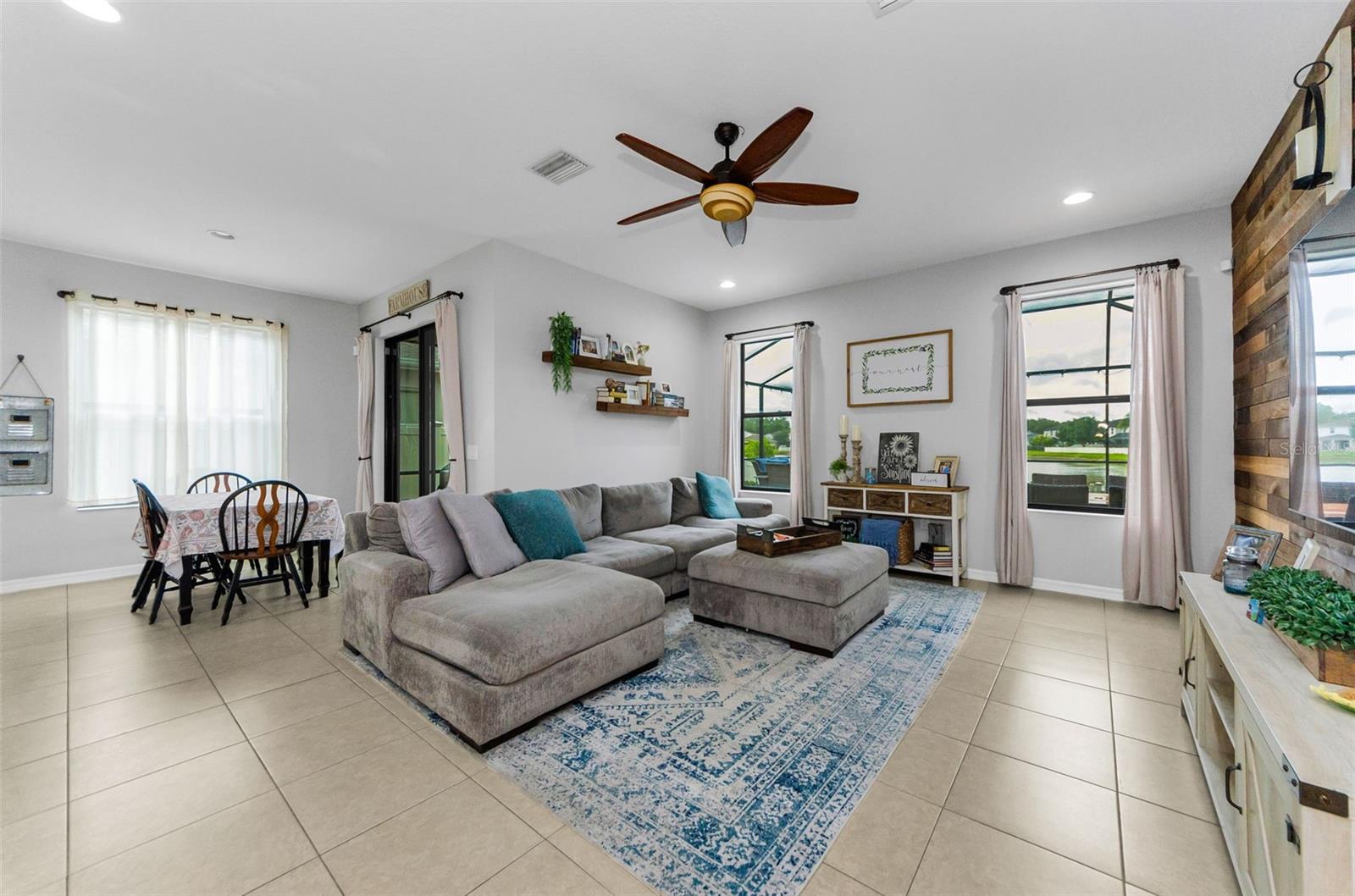 Image 5 of 52 For 1236 Ketzal Drive