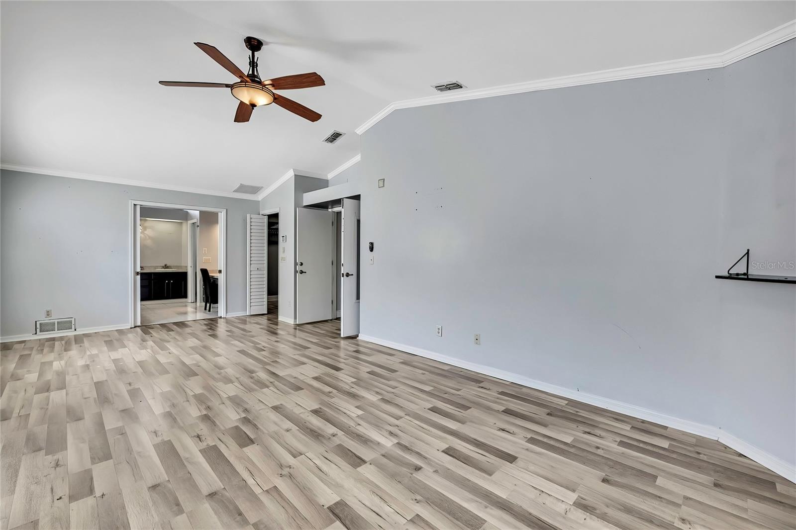Image 23 of 49 For 10277 Rosetti Ct