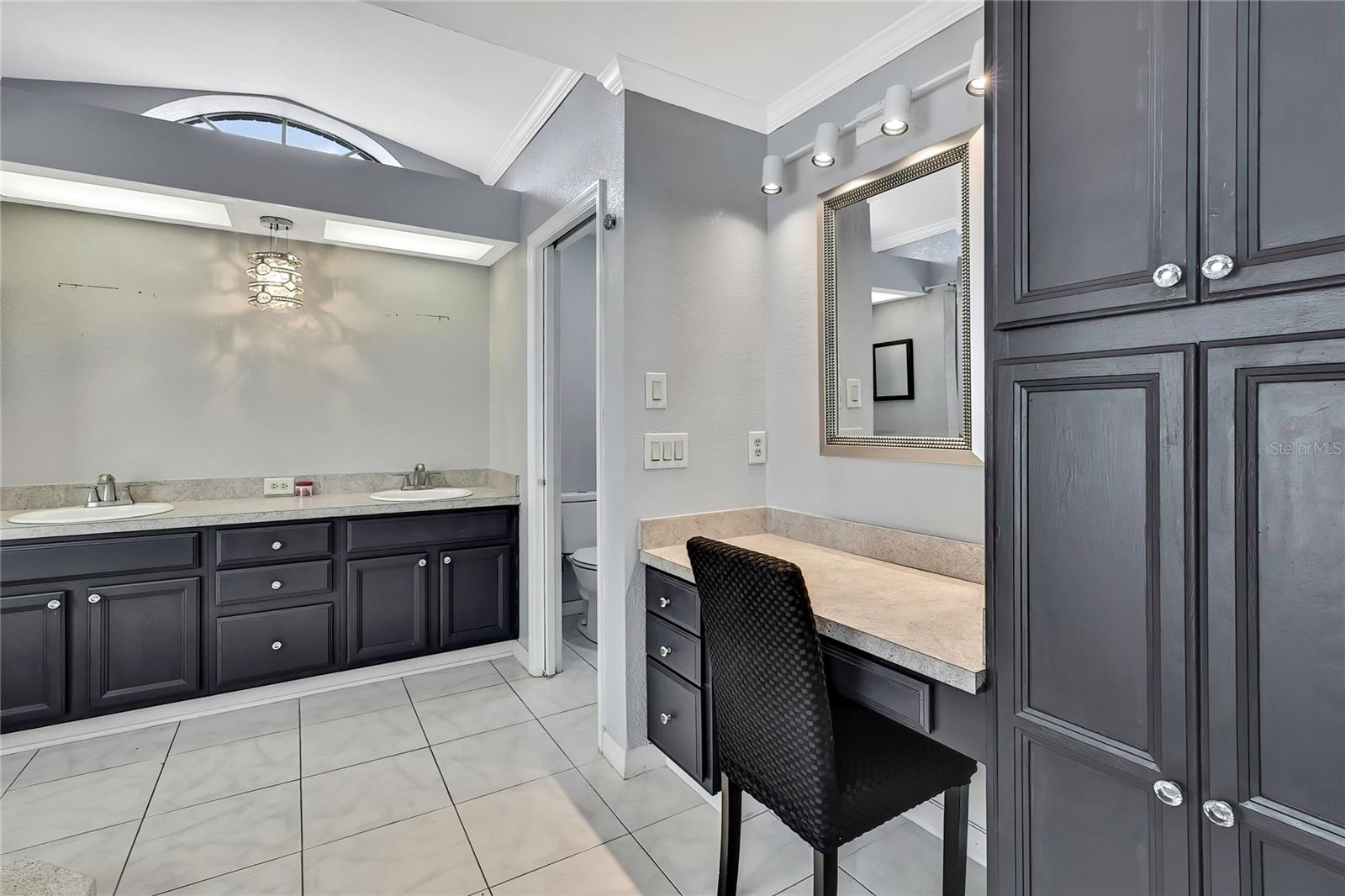 Image 26 of 49 For 10277 Rosetti Ct
