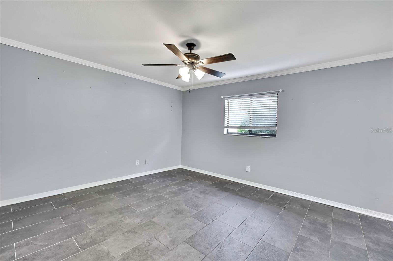 Image 33 of 49 For 10277 Rosetti Ct