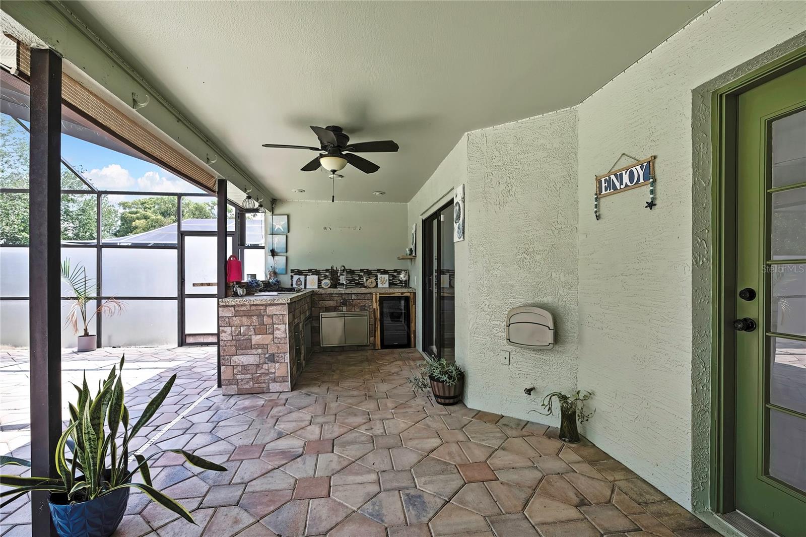 Image 45 of 49 For 10277 Rosetti Ct