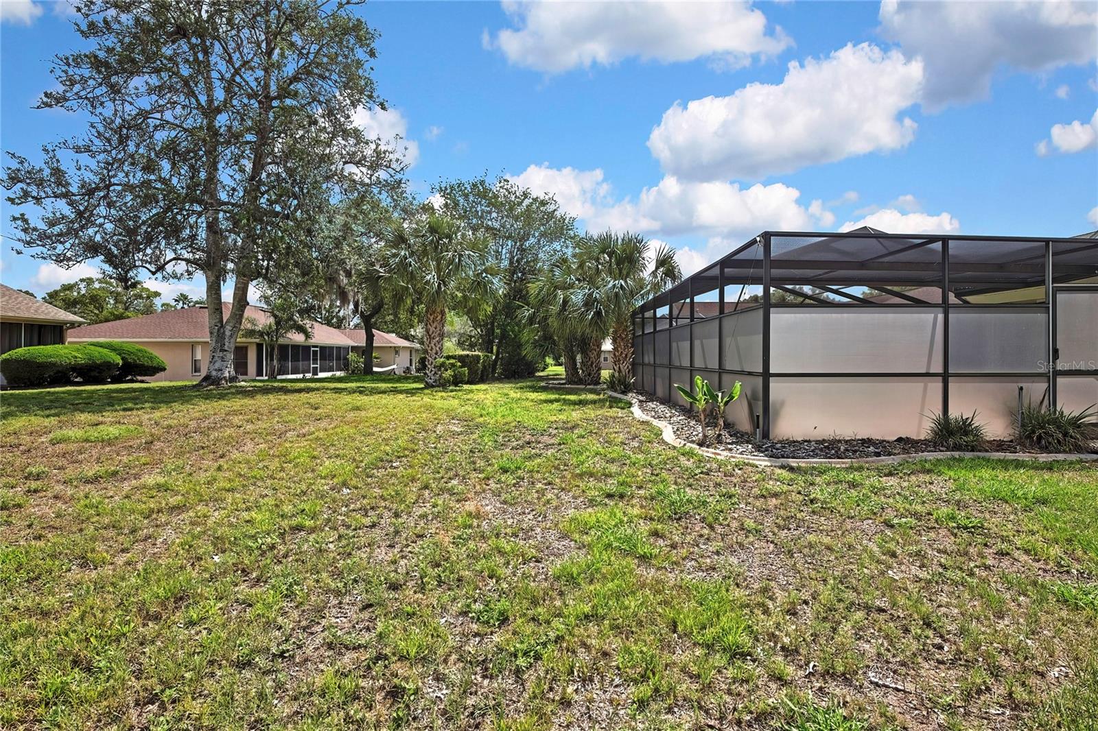 Listing photo id 49 for 10277 Rosetti Ct