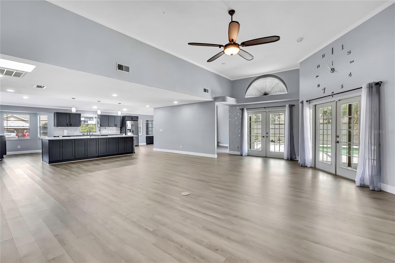 Image 9 of 49 For 10277 Rosetti Ct