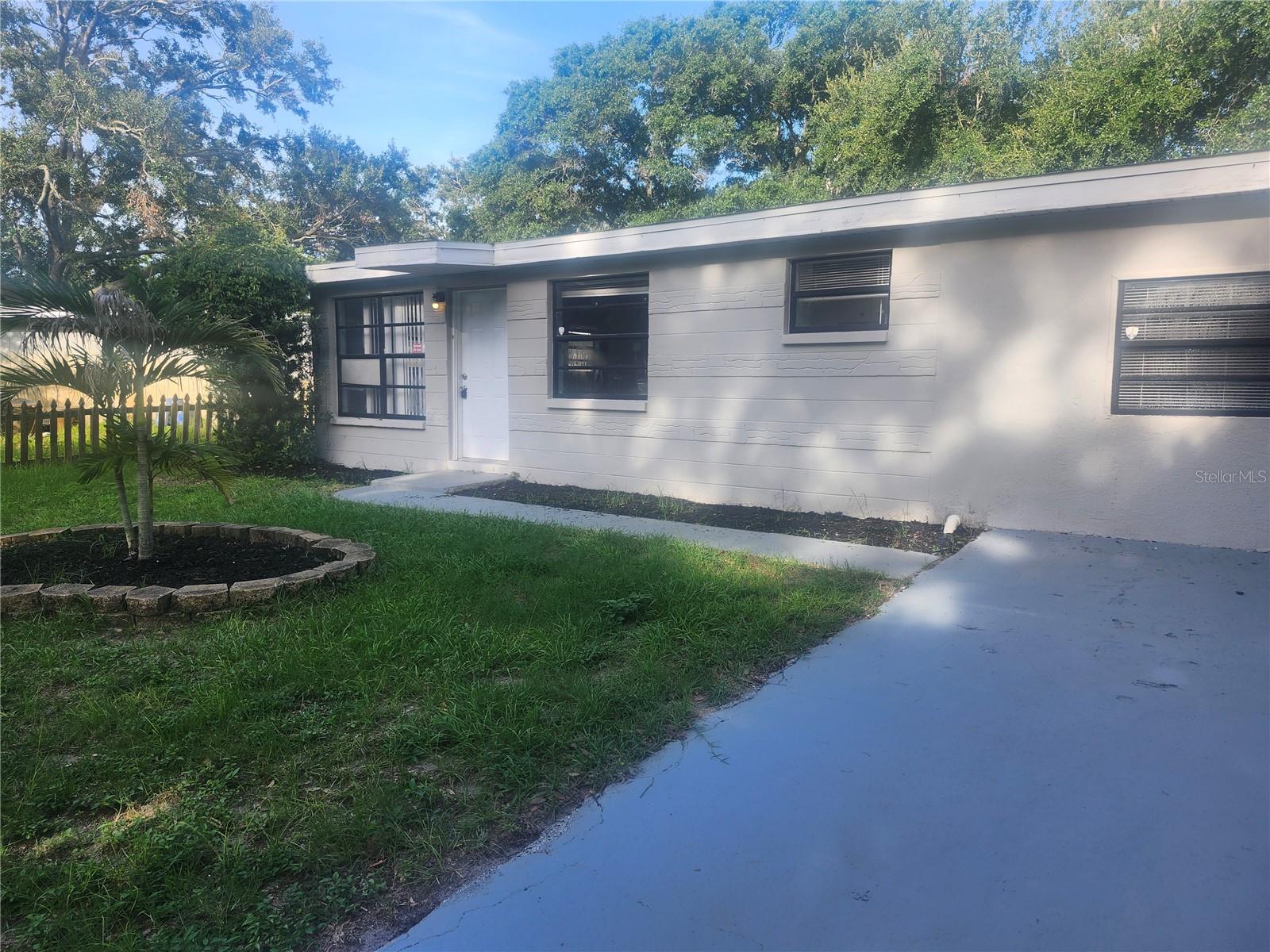 Image 14 of 27 For 9432 84th Street