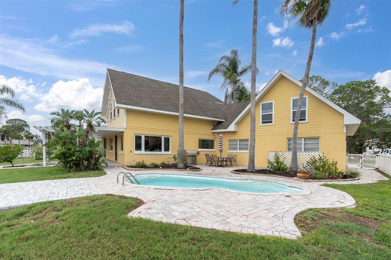 Image 31 of 53 For 5440 Manatee Point Drive
