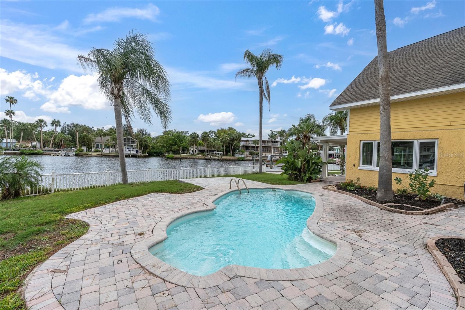 Image 32 of 53 For 5440 Manatee Point Drive