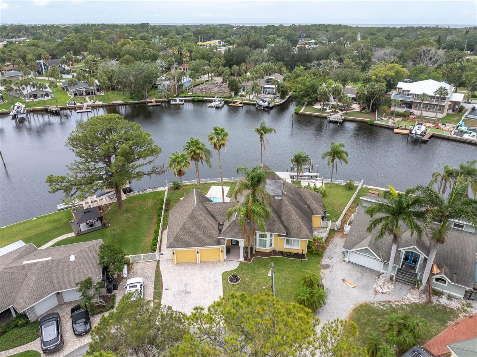 Image 35 of 53 For 5440 Manatee Point Drive