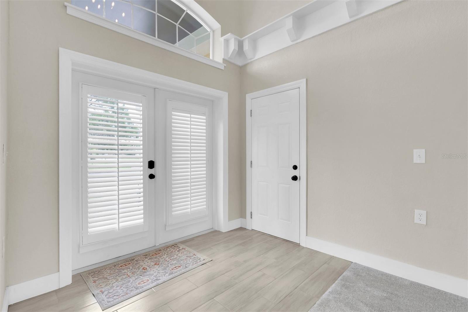 Image 4 of 53 For 5440 Manatee Point Drive