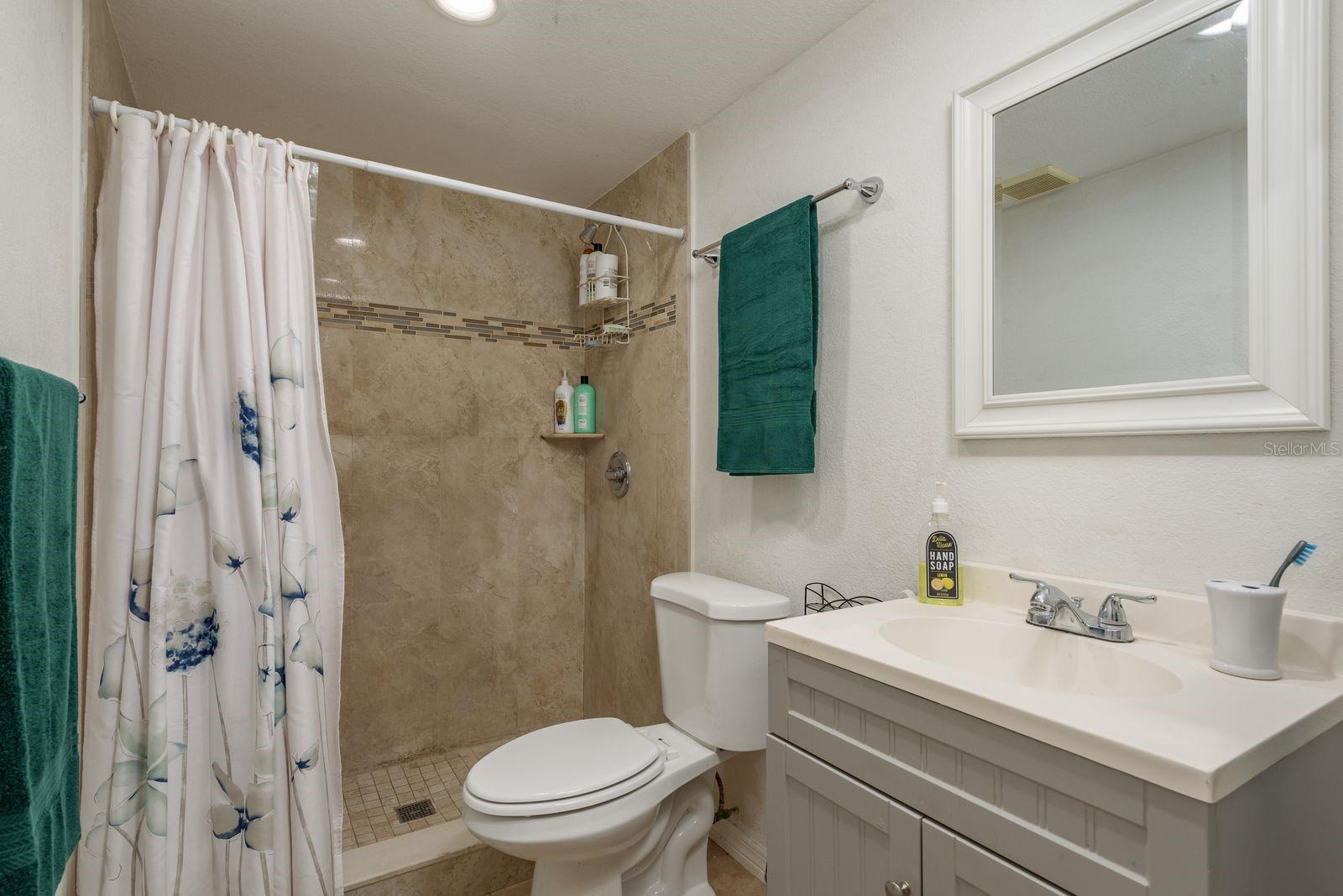 Image 17 of 25 For 3140 Bahia Avenue