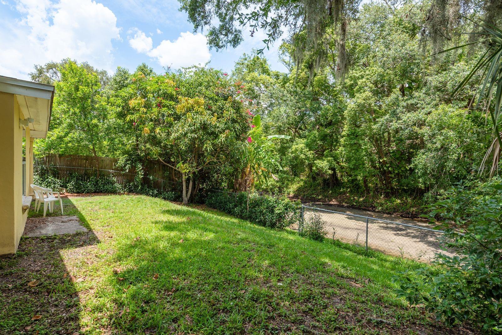 Image 23 of 25 For 3140 Bahia Avenue