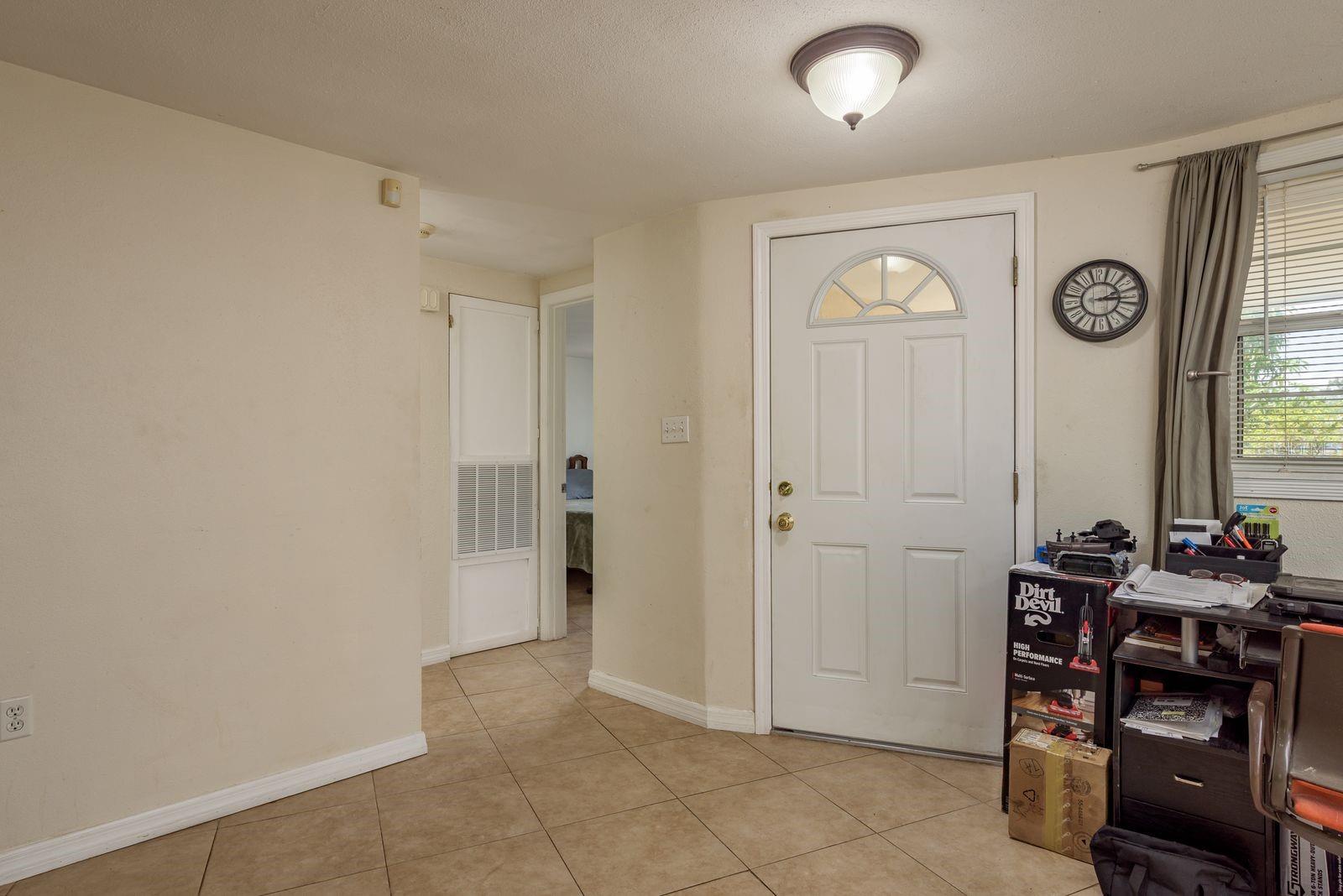 Image 4 of 25 For 3140 Bahia Avenue