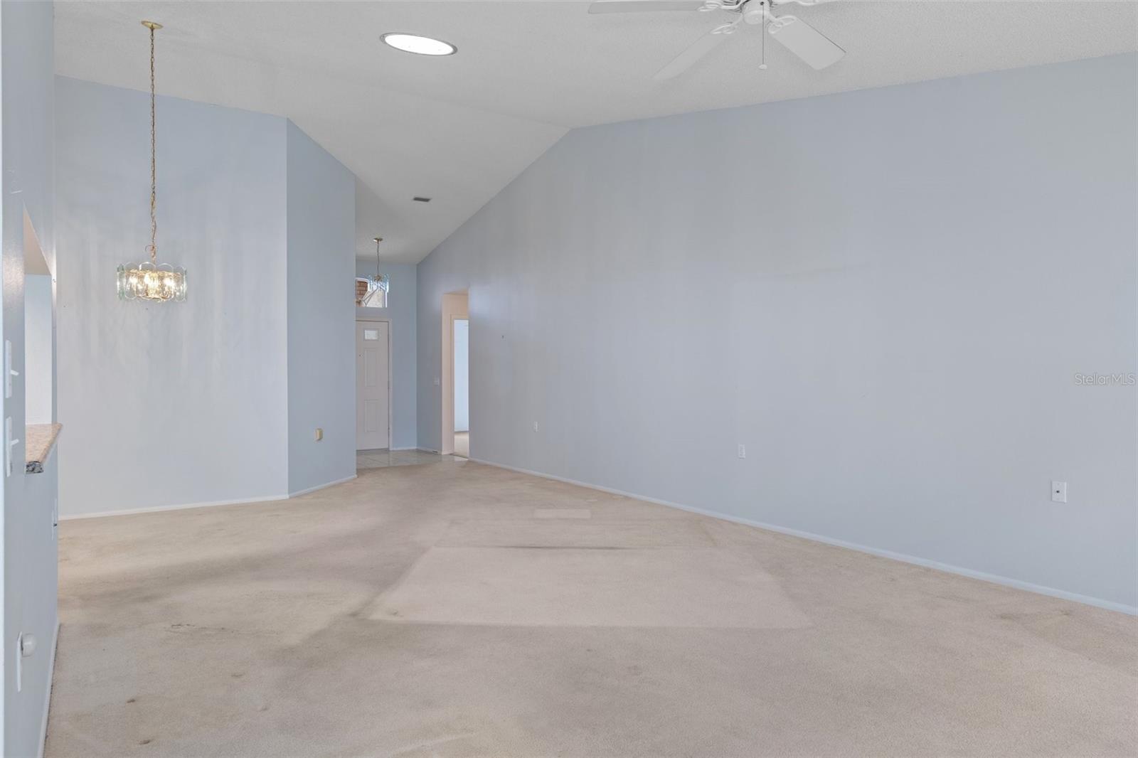 Image 11 of 45 For 2165 Springmeadow Drive