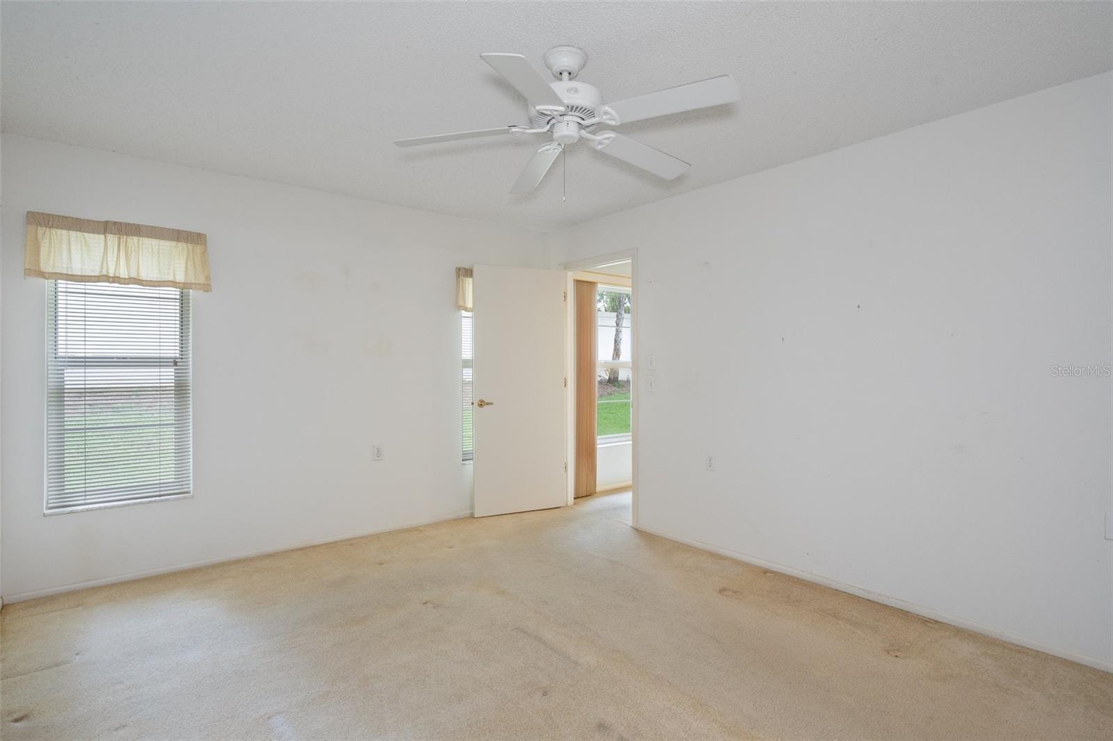 Image 18 of 45 For 2165 Springmeadow Drive