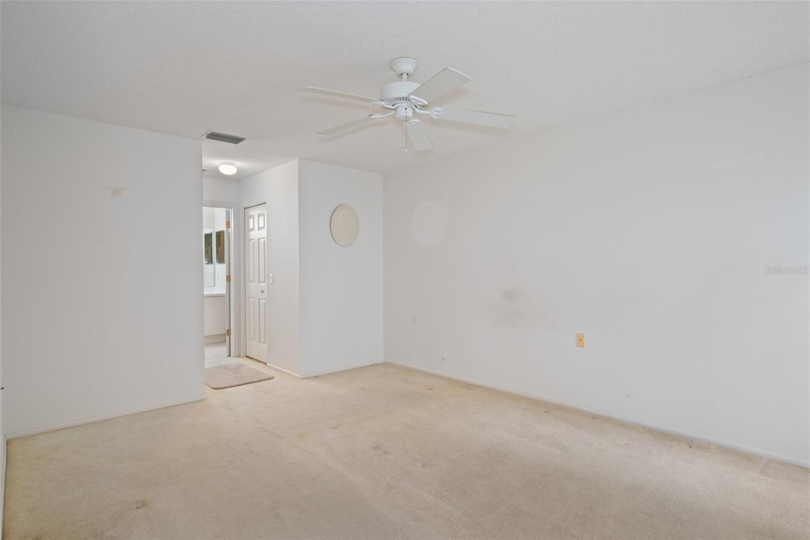 Image 20 of 45 For 2165 Springmeadow Drive