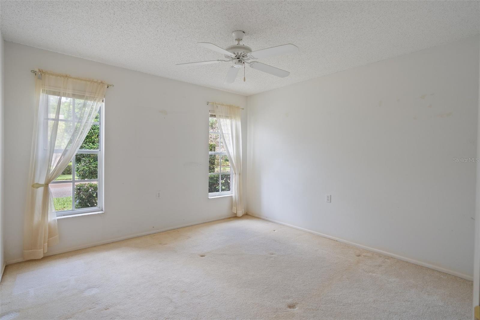 Image 24 of 45 For 2165 Springmeadow Drive