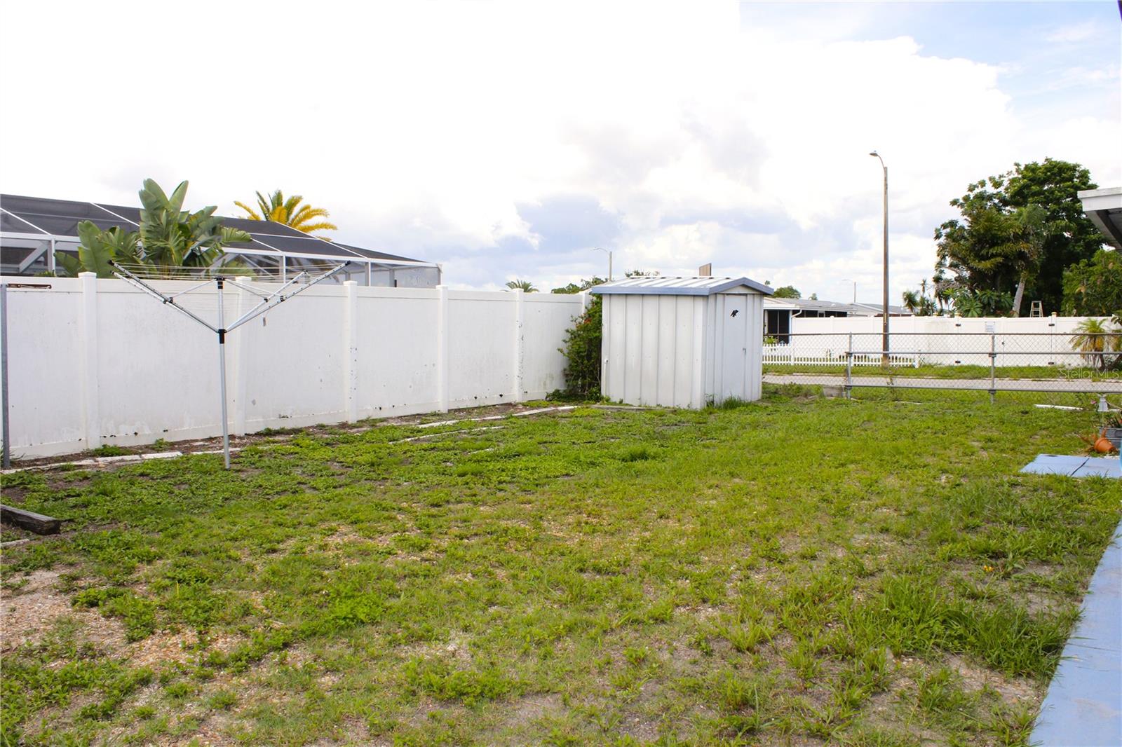Image 41 of 50 For 3151 Wellington Drive