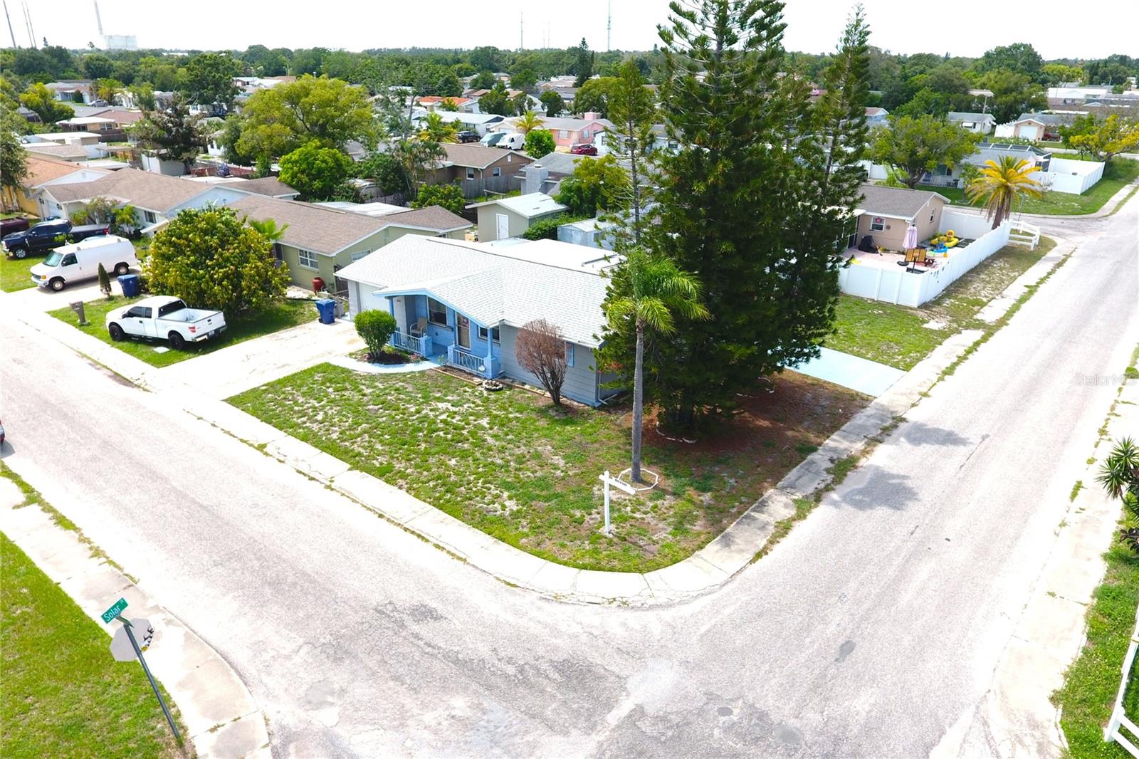 Image 7 of 50 For 3151 Wellington Drive