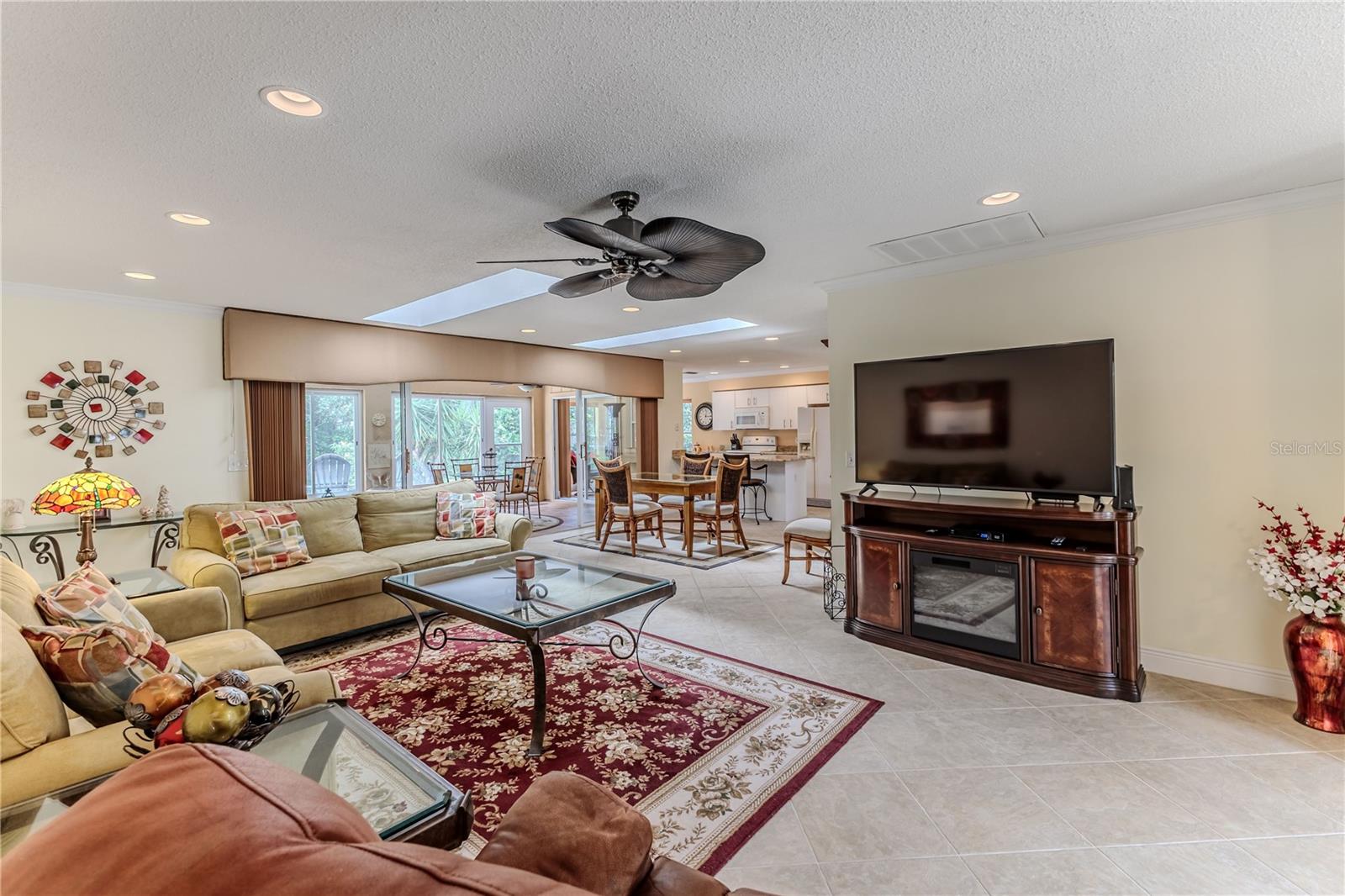 Image 11 of 60 For 2481 Whispering Pines Court