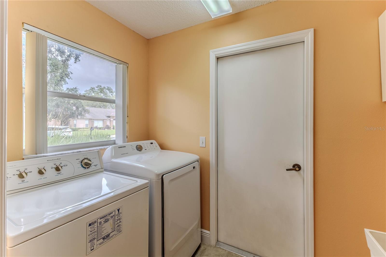 Image 21 of 60 For 2481 Whispering Pines Court
