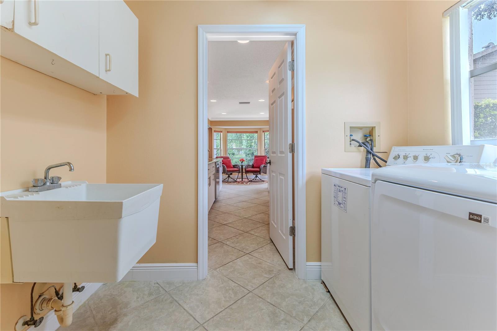 Image 23 of 60 For 2481 Whispering Pines Court