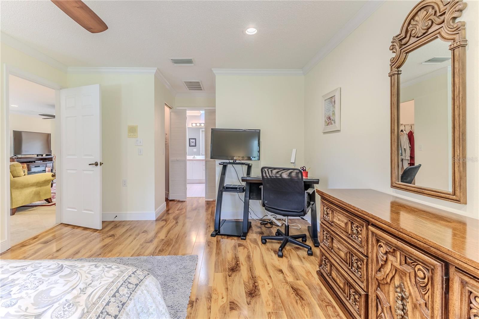 Image 26 of 60 For 2481 Whispering Pines Court