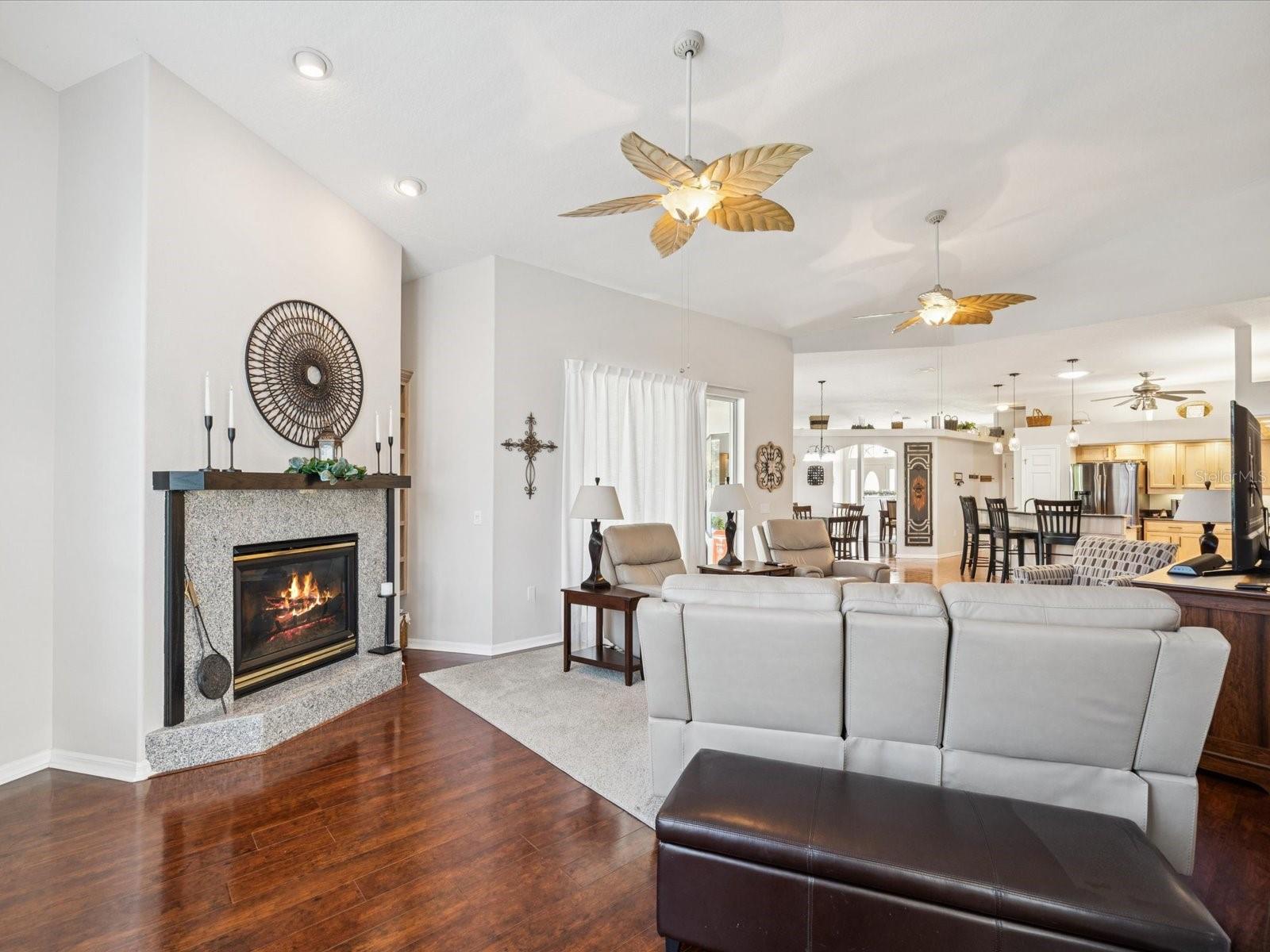 Image 22 of 68 For 18845 Fairway Green Drive