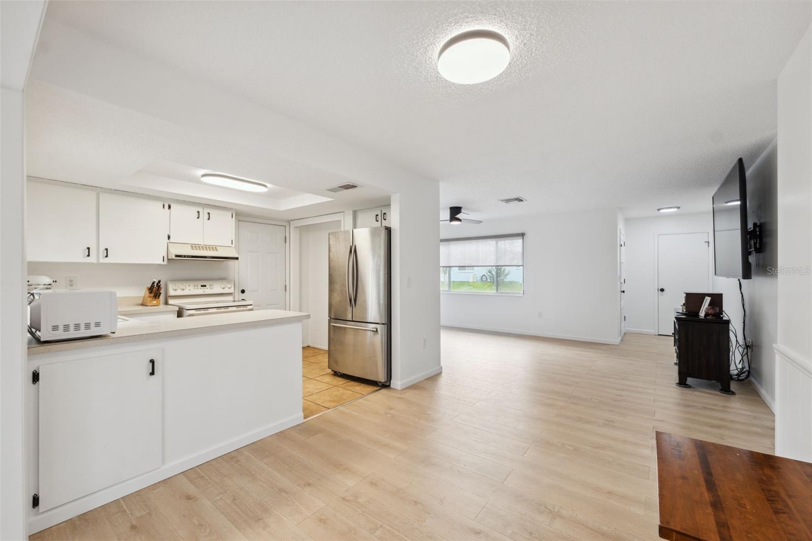 Image 15 of 43 For 13001 Sawmill Way