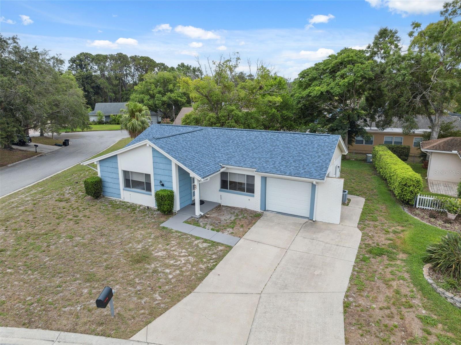 Image 3 of 43 For 13001 Sawmill Way