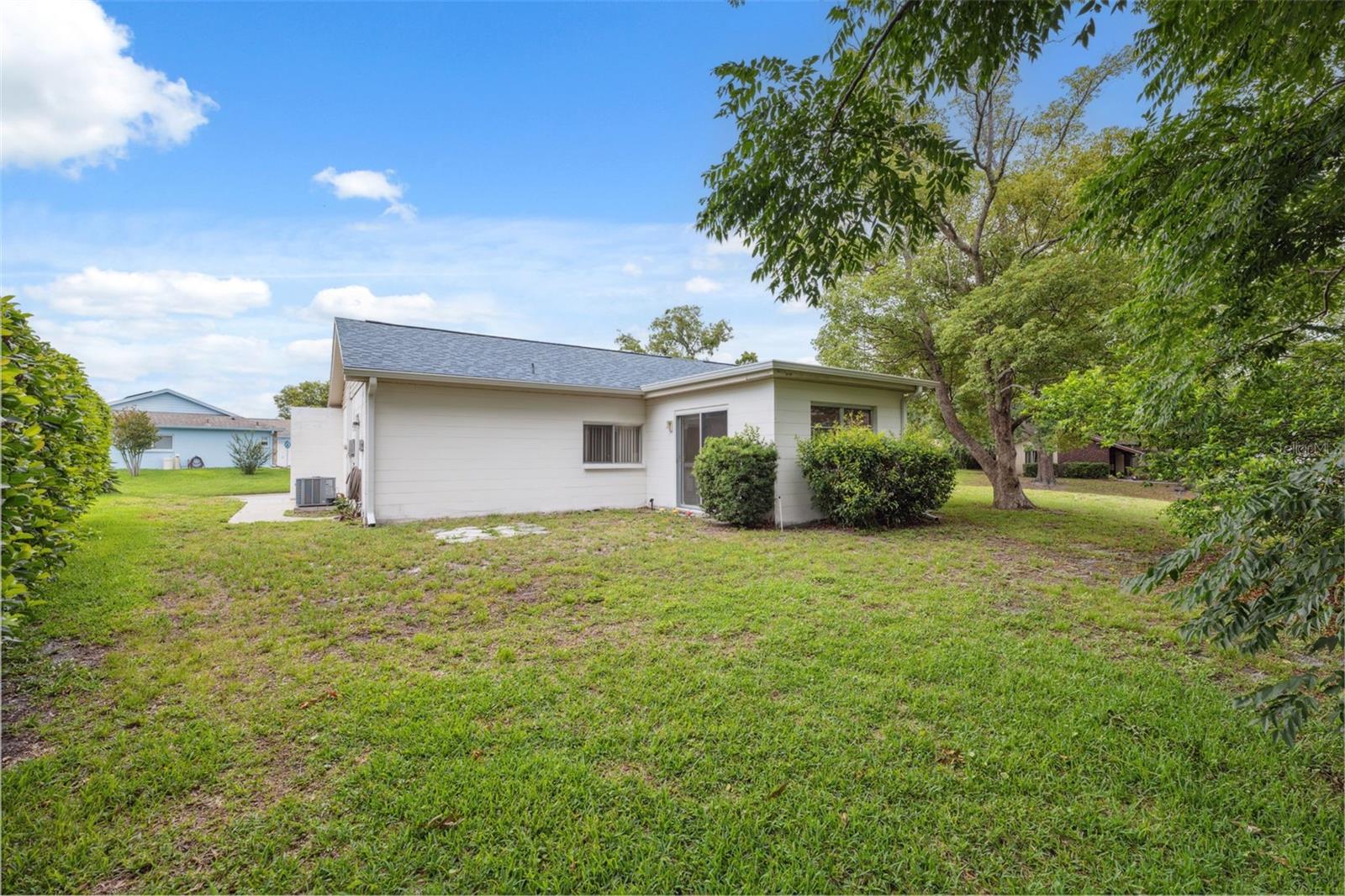 Image 33 of 43 For 13001 Sawmill Way