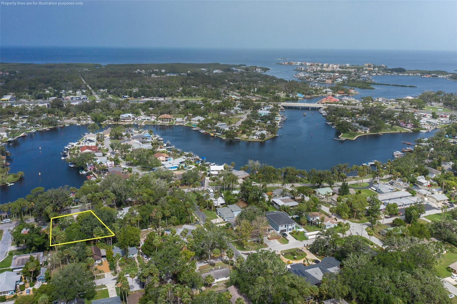 Listing photo id 40 for 7424 Grand Boulevard