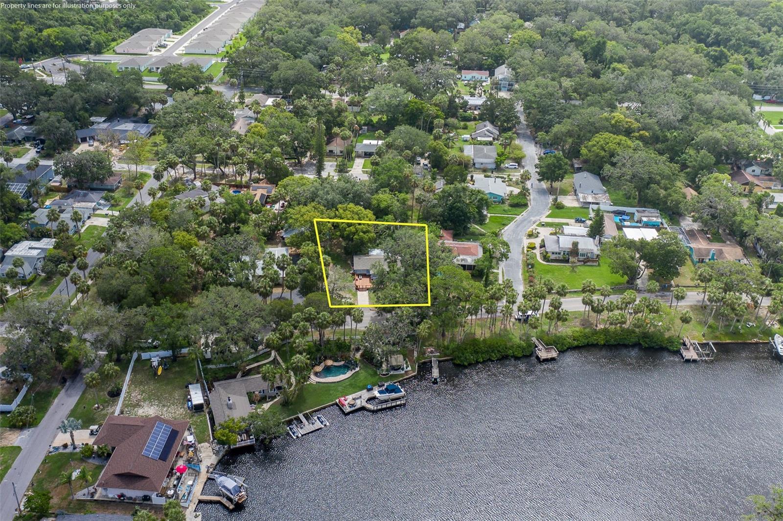Listing photo id 61 for 7424 Grand Boulevard
