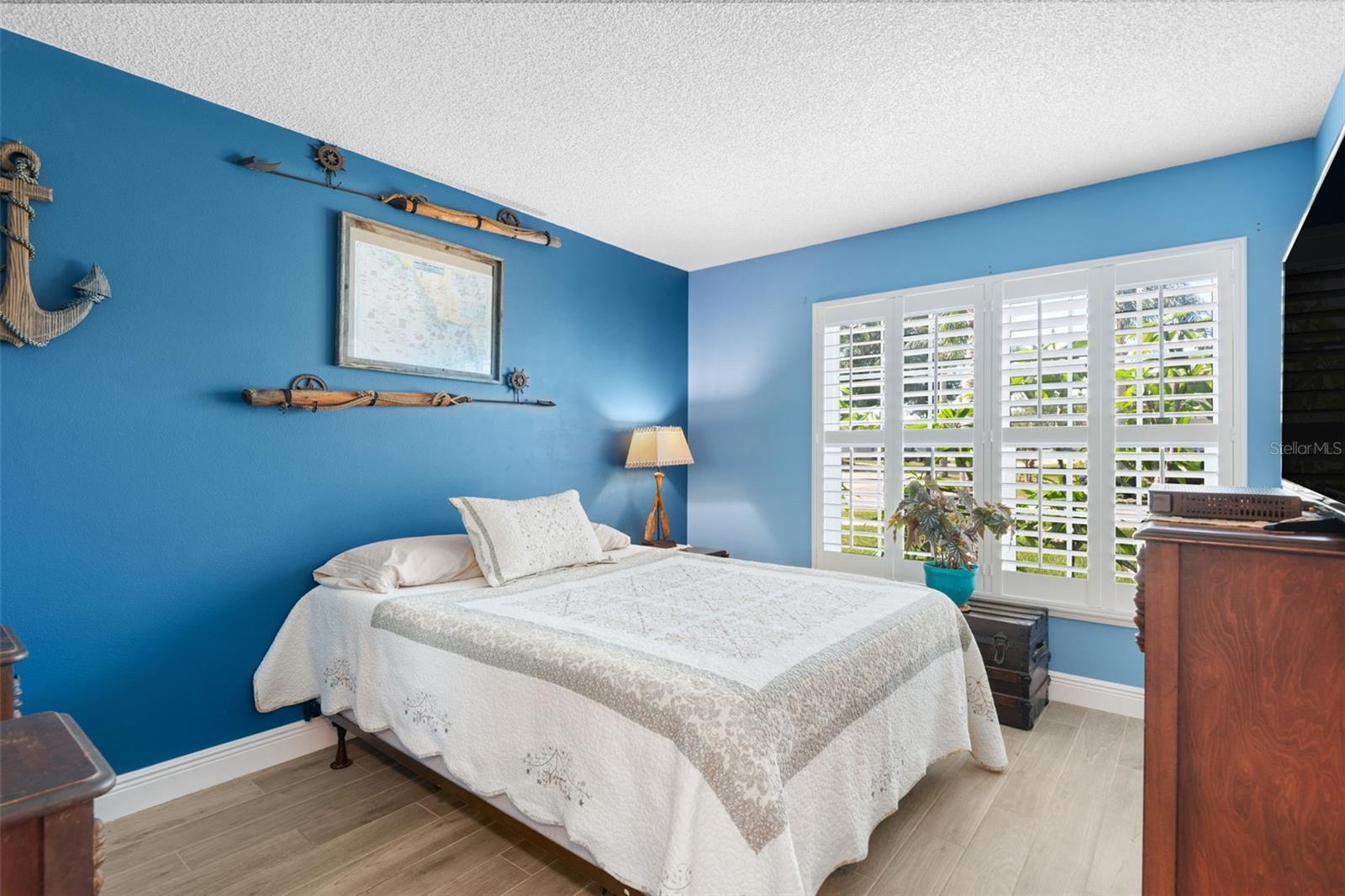 Image 14 of 26 For 7923 Woburn Street