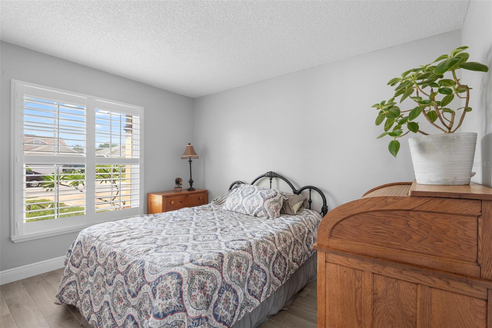 Image 16 of 26 For 7923 Woburn Street