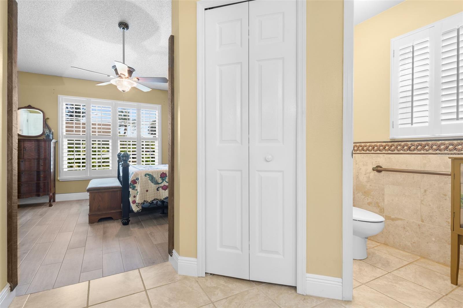 Image 19 of 26 For 7923 Woburn Street