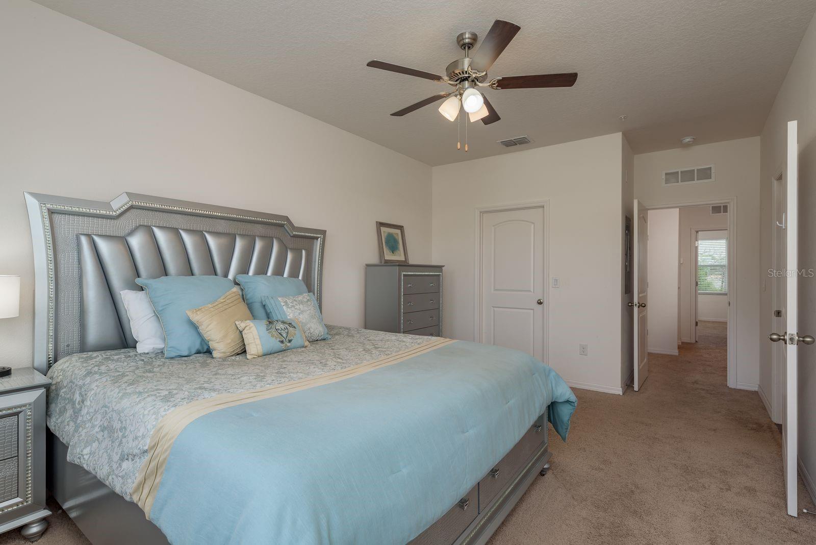 Image 38 of 49 For 5520 White Marlin Court