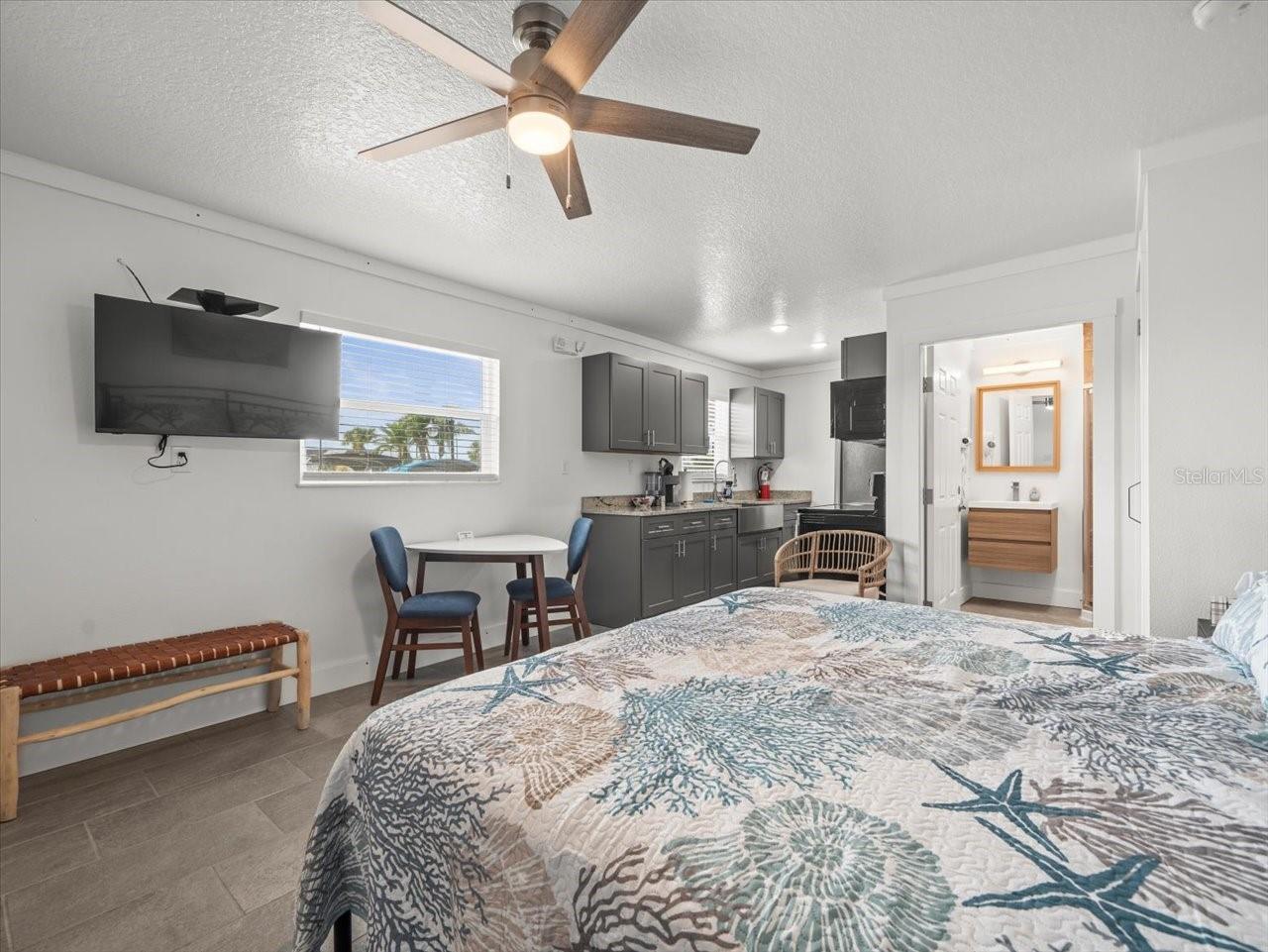 Image 23 of 93 For 4291 Shoal Line Boulevard 102