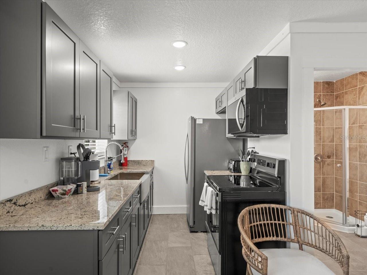 Image 28 of 93 For 4291 Shoal Line Boulevard 102